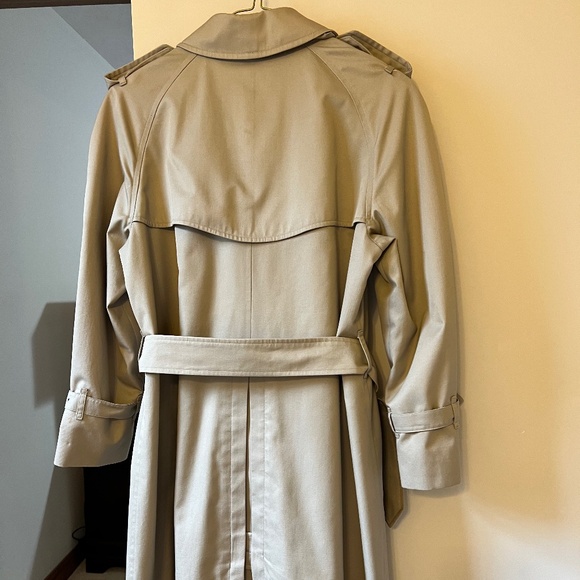 BURBERRYS  TRENCH COAT - Picture 3 of 16